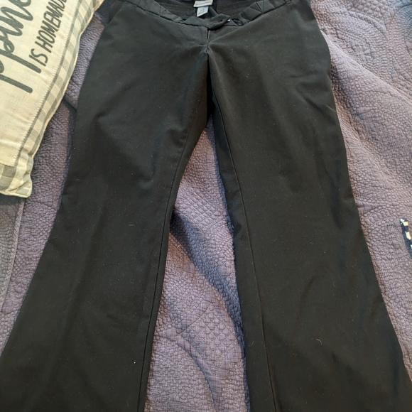 Maternity Clothes Lot - Picture 3 of 7